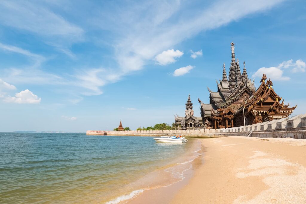 sanctuary of truth in pattaya